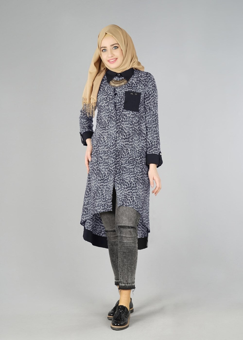 Tesettür giyim SİYAH 4407-1 TUNİK