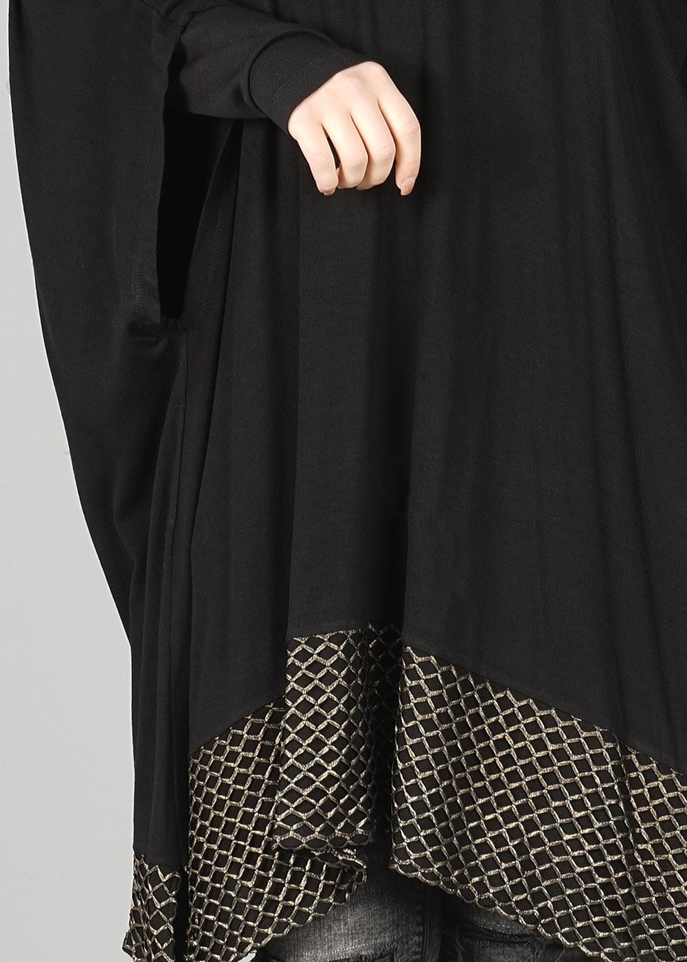 Vêtements hijab NOIR TUNIQUE À COUPE ASYMMÉTRIQUE  4483