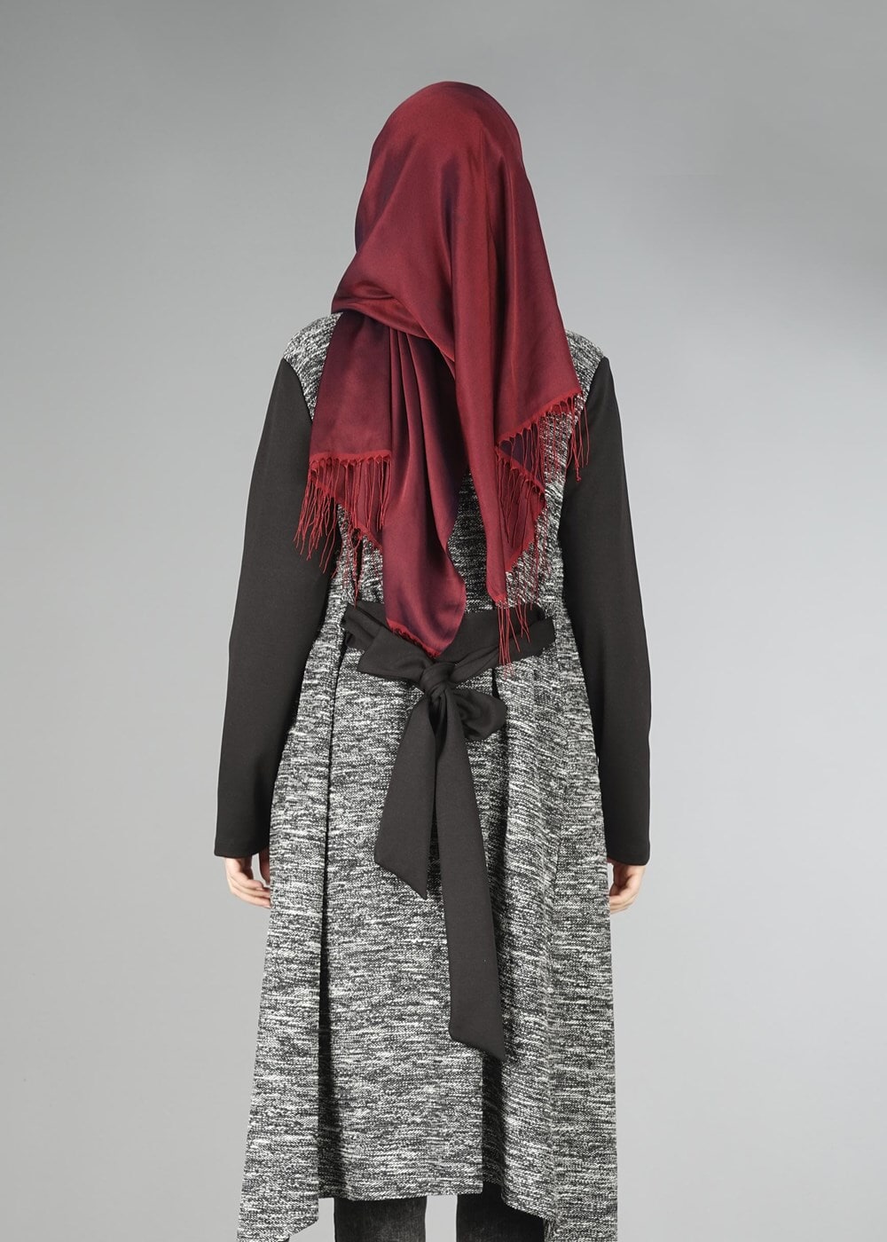 Tesettür giyim SİYAH ŞAL YAKA ASİMETRİK KESİM TUNİK 4542 