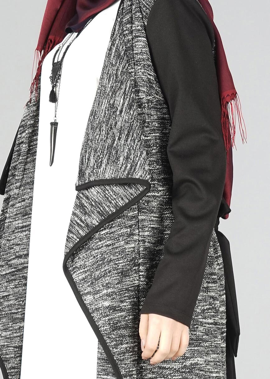 Tesettür giyim SİYAH ŞAL YAKA ASİMETRİK KESİM TUNİK 4542 