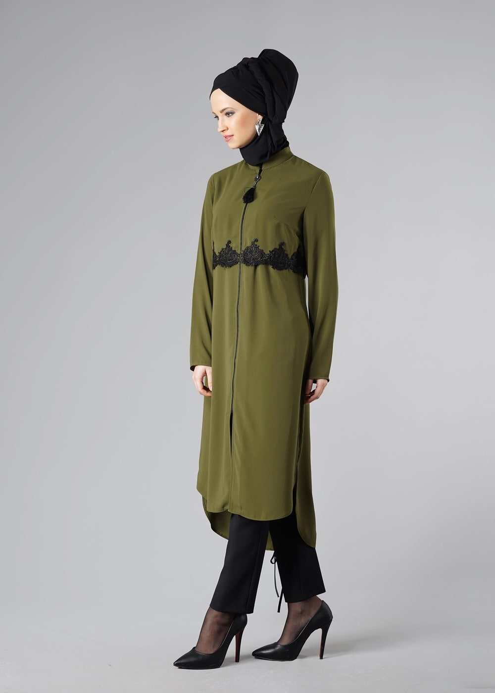 Tesettür giyim HAKİ DANTEL DETAYLI FERMUARLI TUNİK 4790 