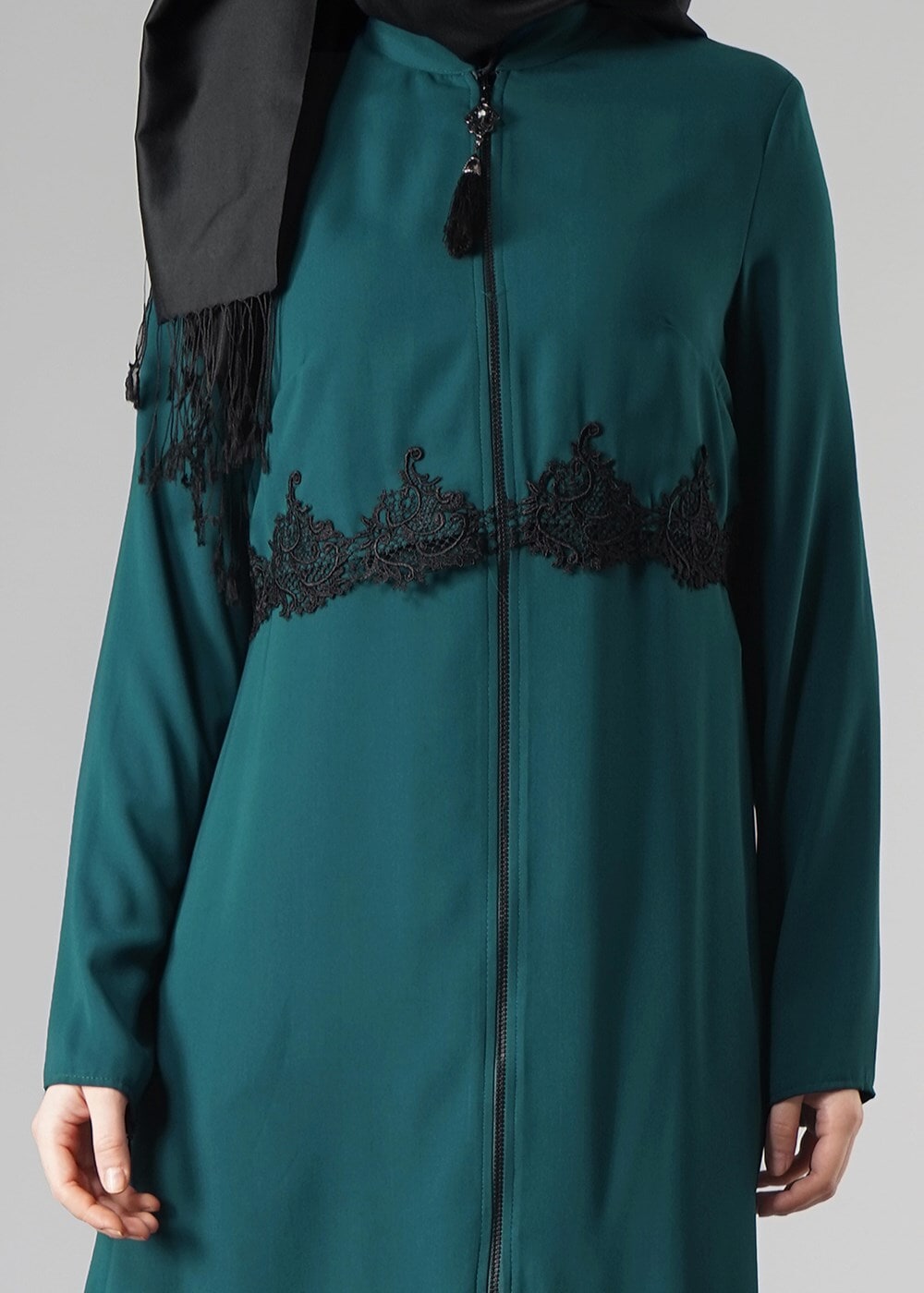 Tesettür giyim YEŞİL DANTEL DETAYLI FERMUARLI TUNİK 4790 