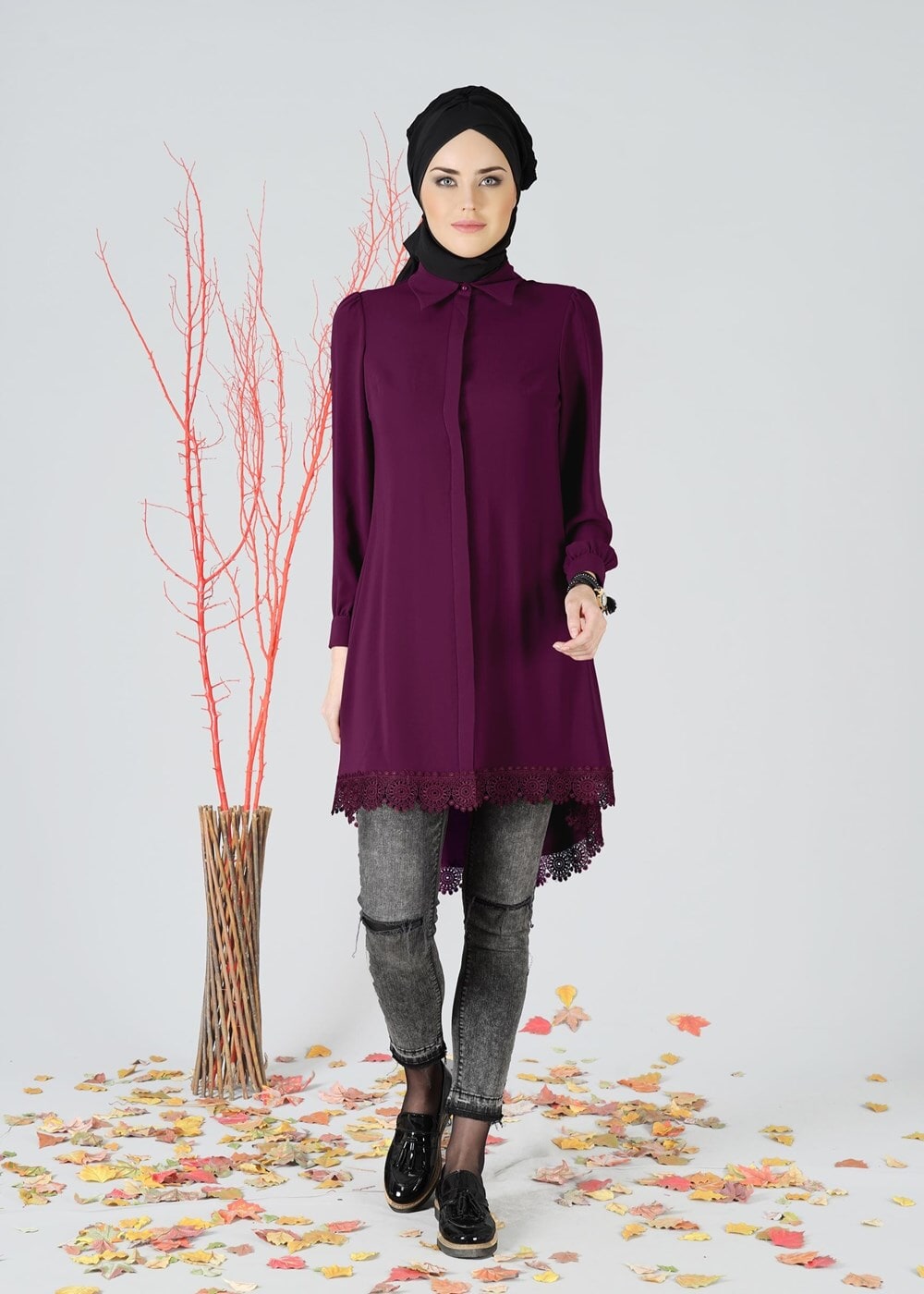 Hijab clothing PURPLE TUNIC WITH LACED HEM 3091 
