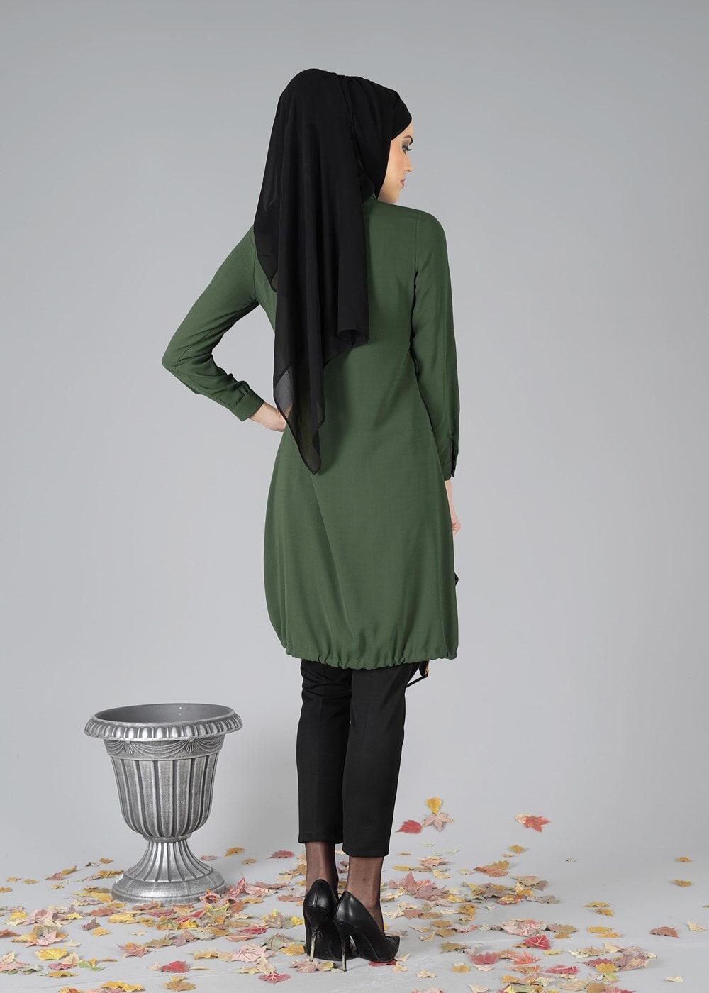 Tesettür giyim HAKİ ETEK UCU BÜZGÜLÜ TUNİK 3187 