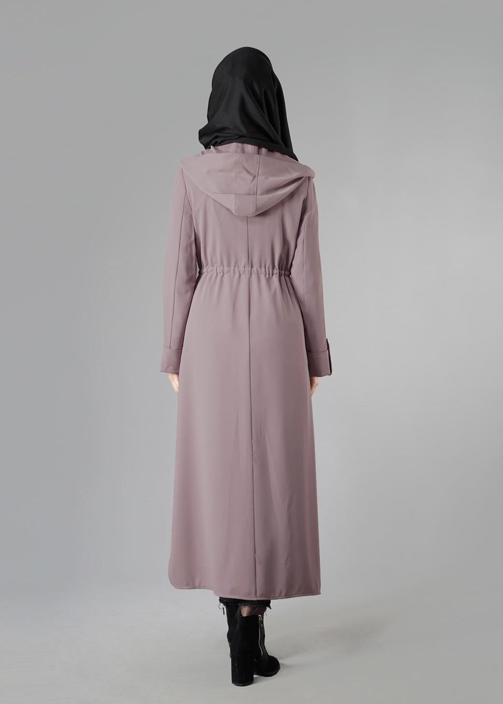Tesettür giyim PUDRA FERMUARLI BELDEN LASTİKLİ KAPÜŞONLU TRENÇKOT 1345	