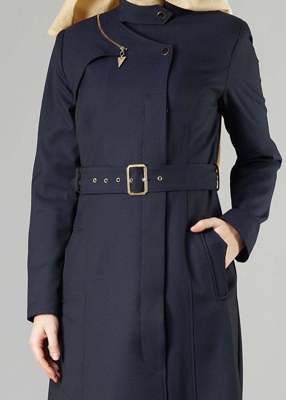 Tesettür giyim LACİVERT KEMERLİ FERMUARLI TRENÇKOT 1352