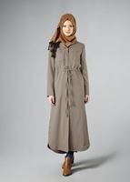 Tesettür giyim KAHVE KAPÜŞONLU BELDEN BAĞLAMALI TRENÇKOT 1373 