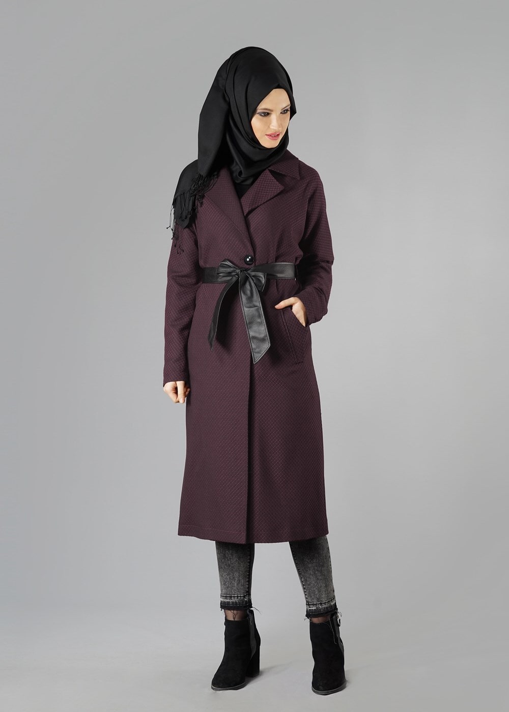 Vêtements hijab ROUGE BORDEAUX TRENCH-COAT À COL À REVERS CRANTÉ AVEC CEINTURE 1402