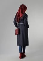 Tesettür giyim LACİVERT ÇENTİKLİ YAKA KUŞAKLI TRENÇKOT 1402