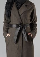 Tesettür giyim VİZON ÇENTİKLİ YAKA KUŞAKLI TRENÇKOT 1402