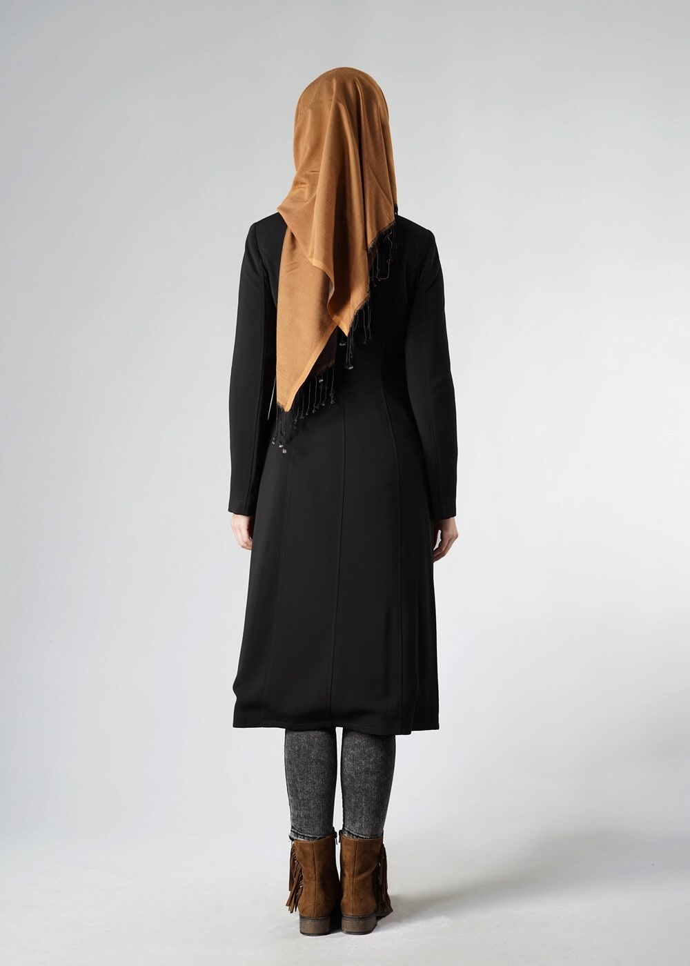 Tesettür giyim SİYAH BİSİKLET YAKA PÖTİKARE TRENÇKOT 1592