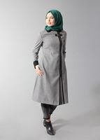 Tesettür giyim SİYAH FERMUARLI SİVRİ YAKA TRENÇKOT 1593