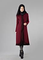 Tesettür giyim BORDO FERMUARLI KAPÜŞONLU TRENÇKOT 1603
