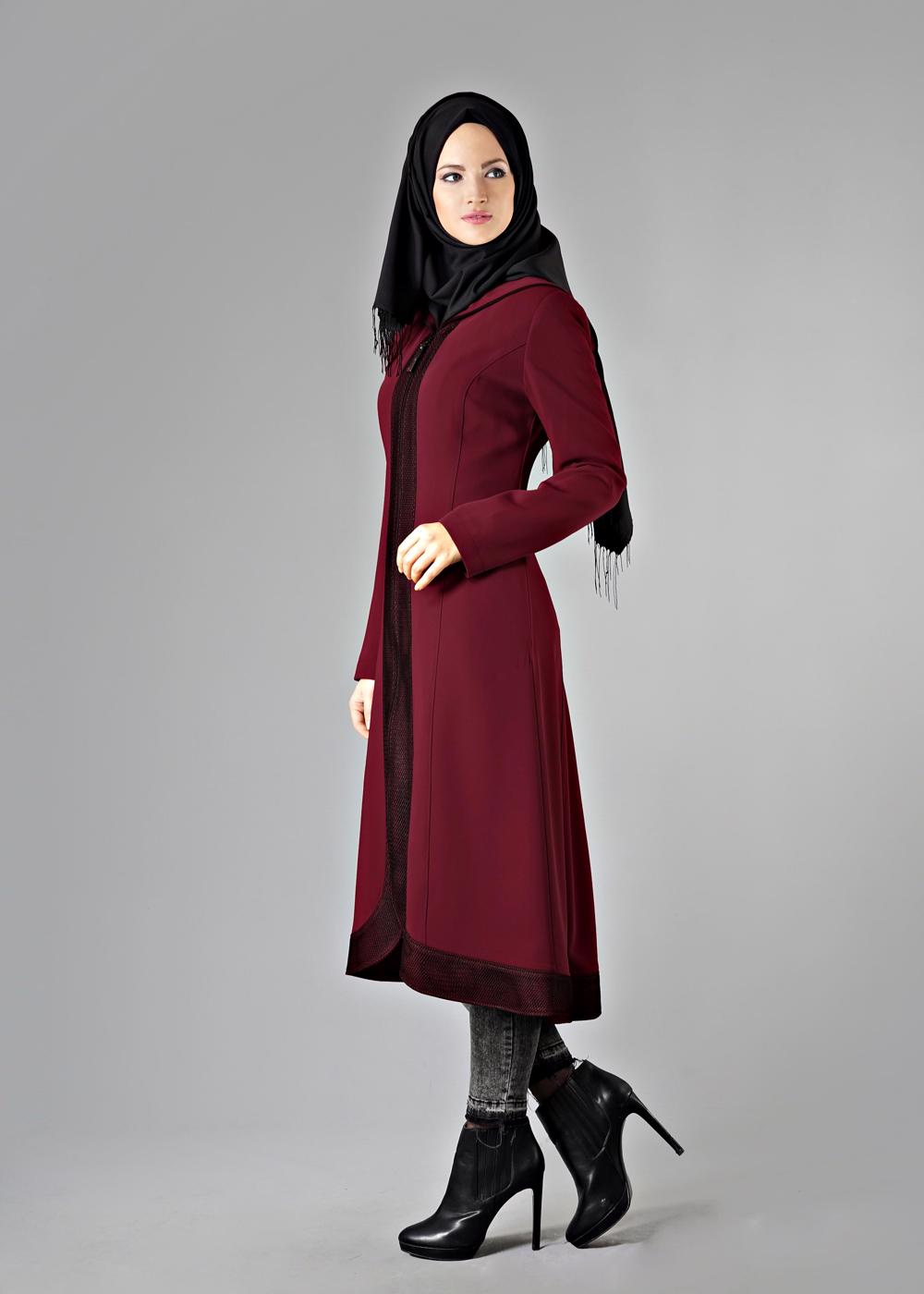 Tesettür giyim BORDO FERMUARLI KAPÜŞONLU TRENÇKOT 1603