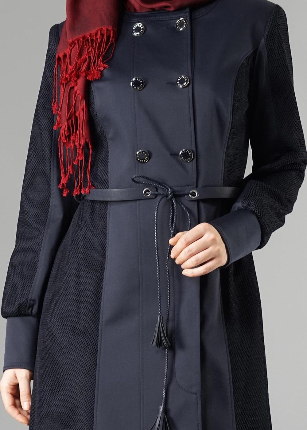 Tesettür giyim LACİVERT BİSİKLET YAKA BAĞCIKLI TRENÇKOT 1606