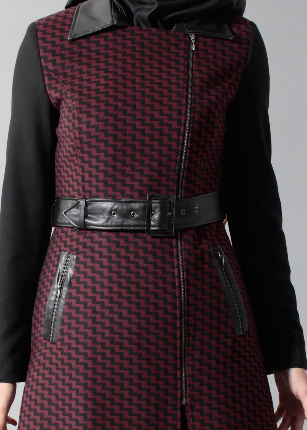 Tesettür giyim MÜRDÜM ZİKZAK DESENLİ KEMERLİ TRENÇKOT  1614