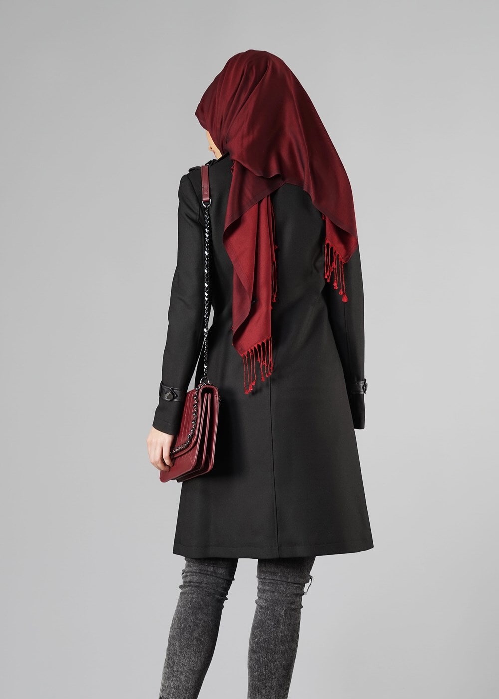 Tesettür giyim SİYAH FERMUARLI CEPLİ TRENÇKOT 1643