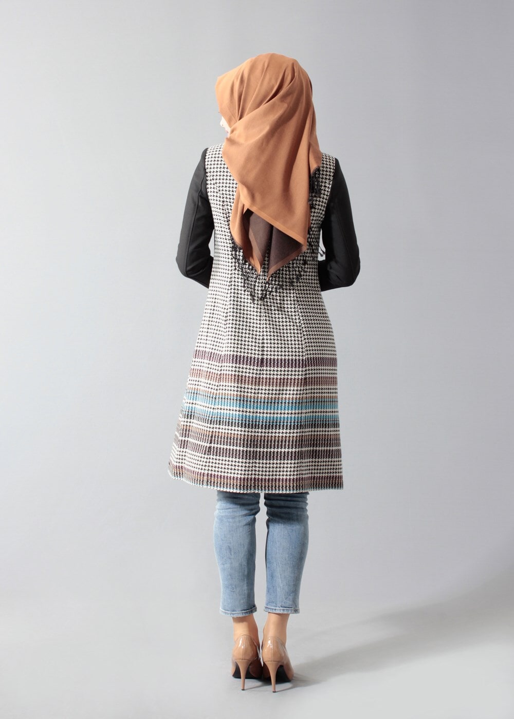 Tesettür giyim KREM KRUVAZE KAZAYAĞI DESENLİ FERMUARLI TRENÇKOT 1687