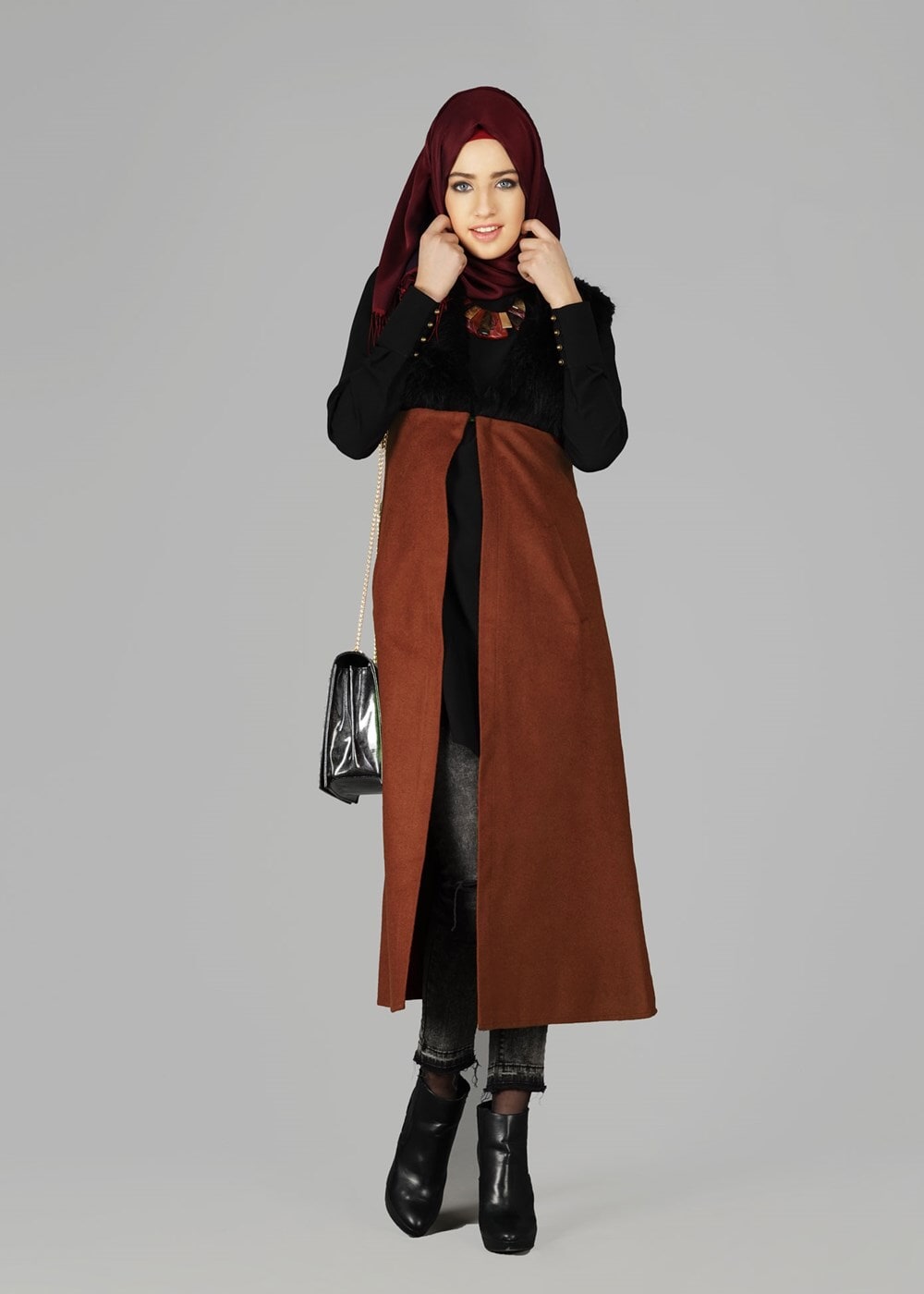 Tesettür giyim KAHVE KÜRK DETAYLI YELEK 2248 