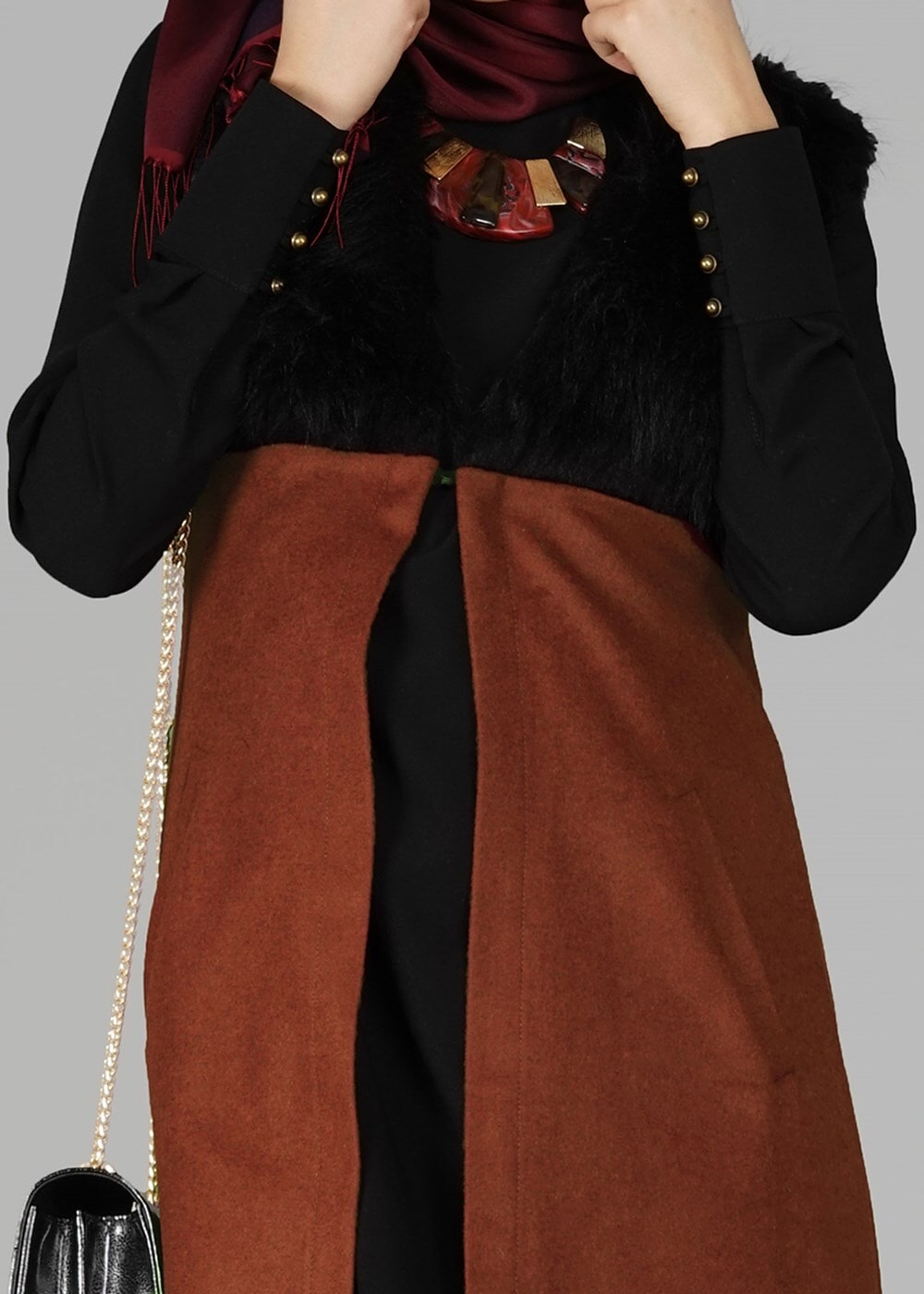 Tesettür giyim KAHVE KÜRK DETAYLI YELEK 2248 