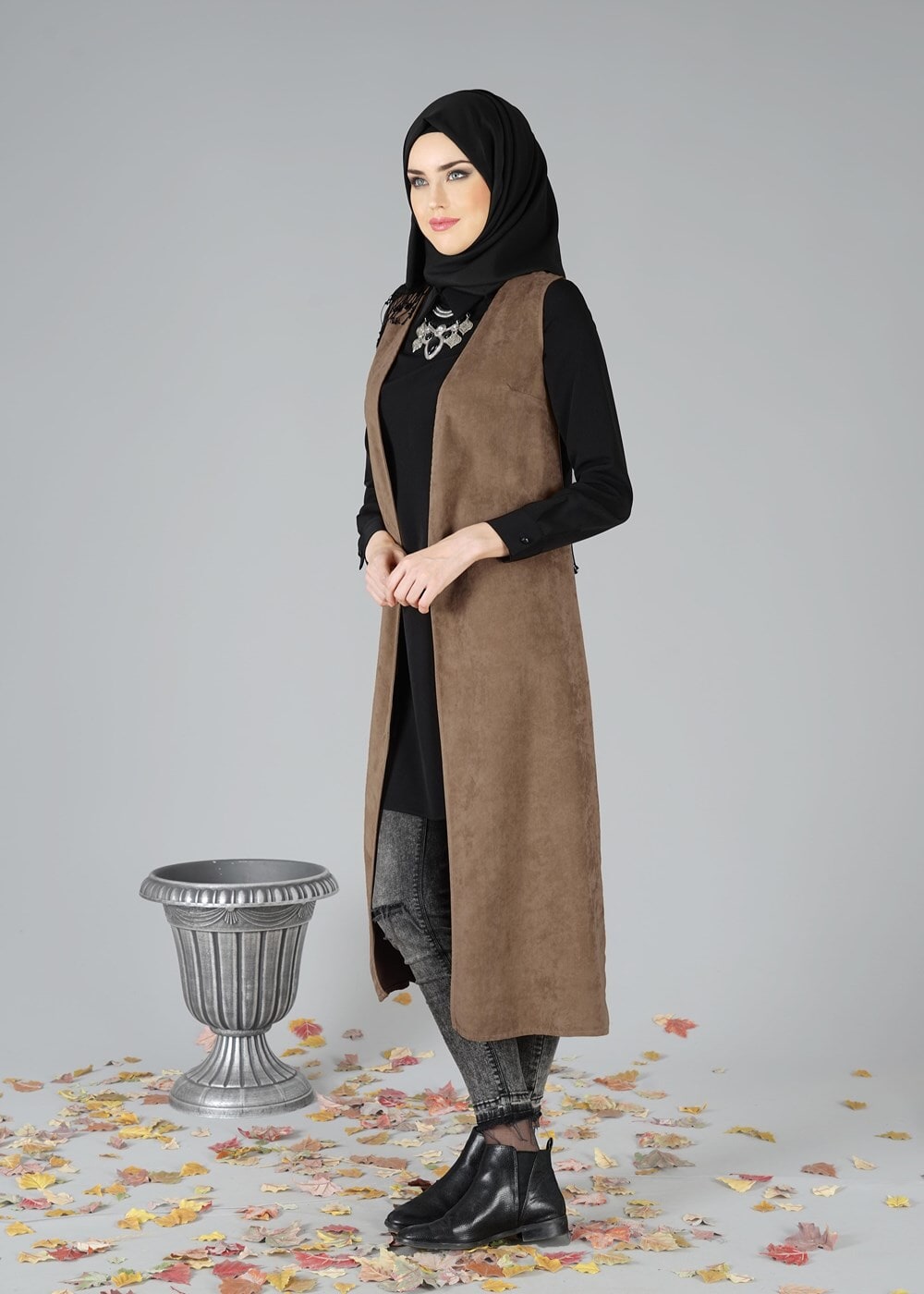 Vêtements hijab BRUN GILET EN DAIM À EMBELI 9528 