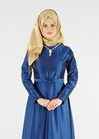 Tesettür giyim LACİVERT FİYONK DETAYLI KOLYELİ ABİYE ELBİSE 2519 