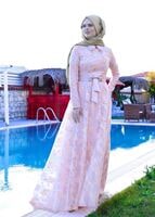 Tesettür giyim PUDRA YAKALI BELİ FİYONK DETAYLI ABİYE ELBİSE 5260