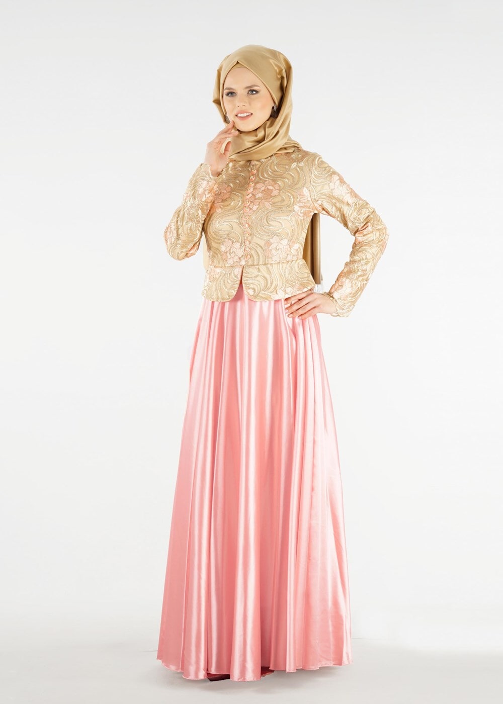 Tesettür giyim ALTIN HAKİM YAKA İŞLEMELİ ABİYE ELBİSE 7637 