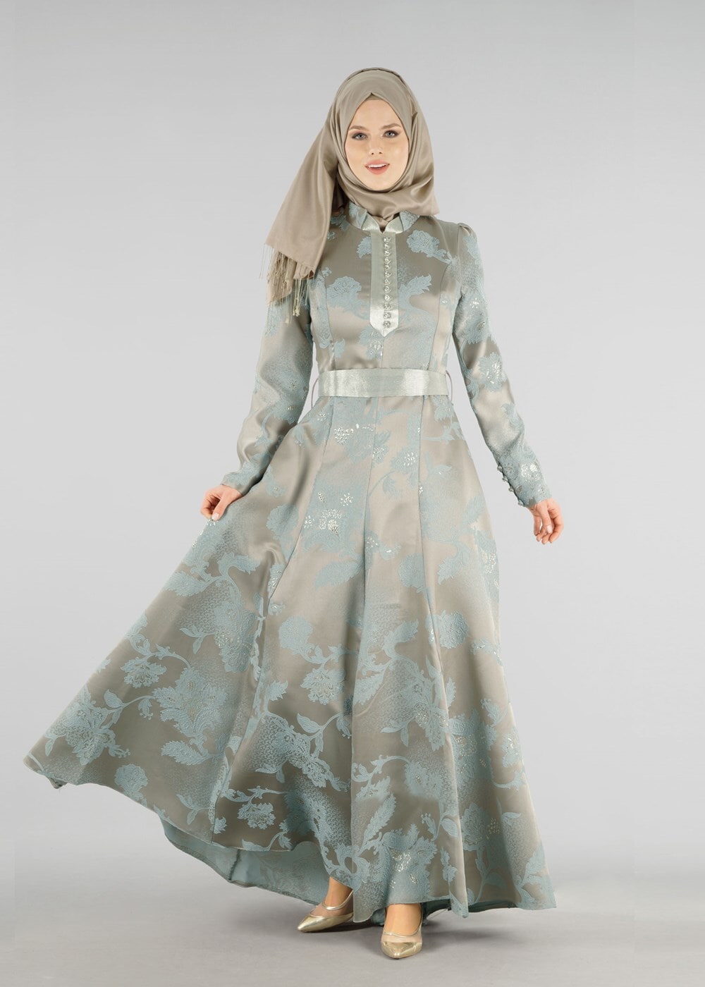 Tesettür giyim BEJ HAKİM YAKA BELİ KUŞAKLI ABİYE ELBİSE 8737