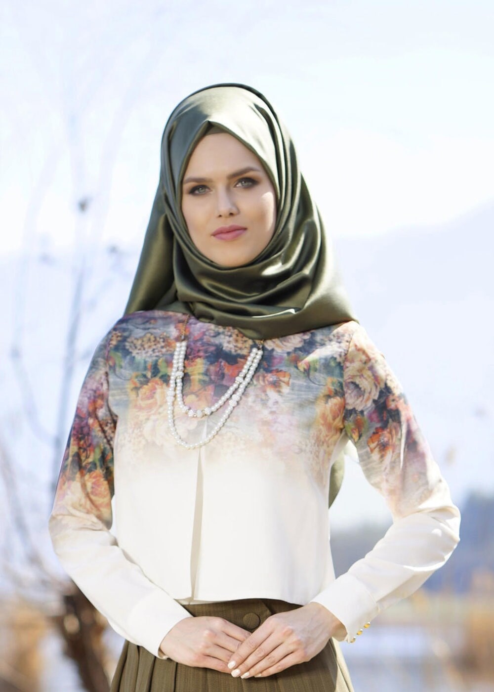 Vêtements hijab CRÈME BLOUSE IMPRIMÉ NUMÉRIQUE 761-1