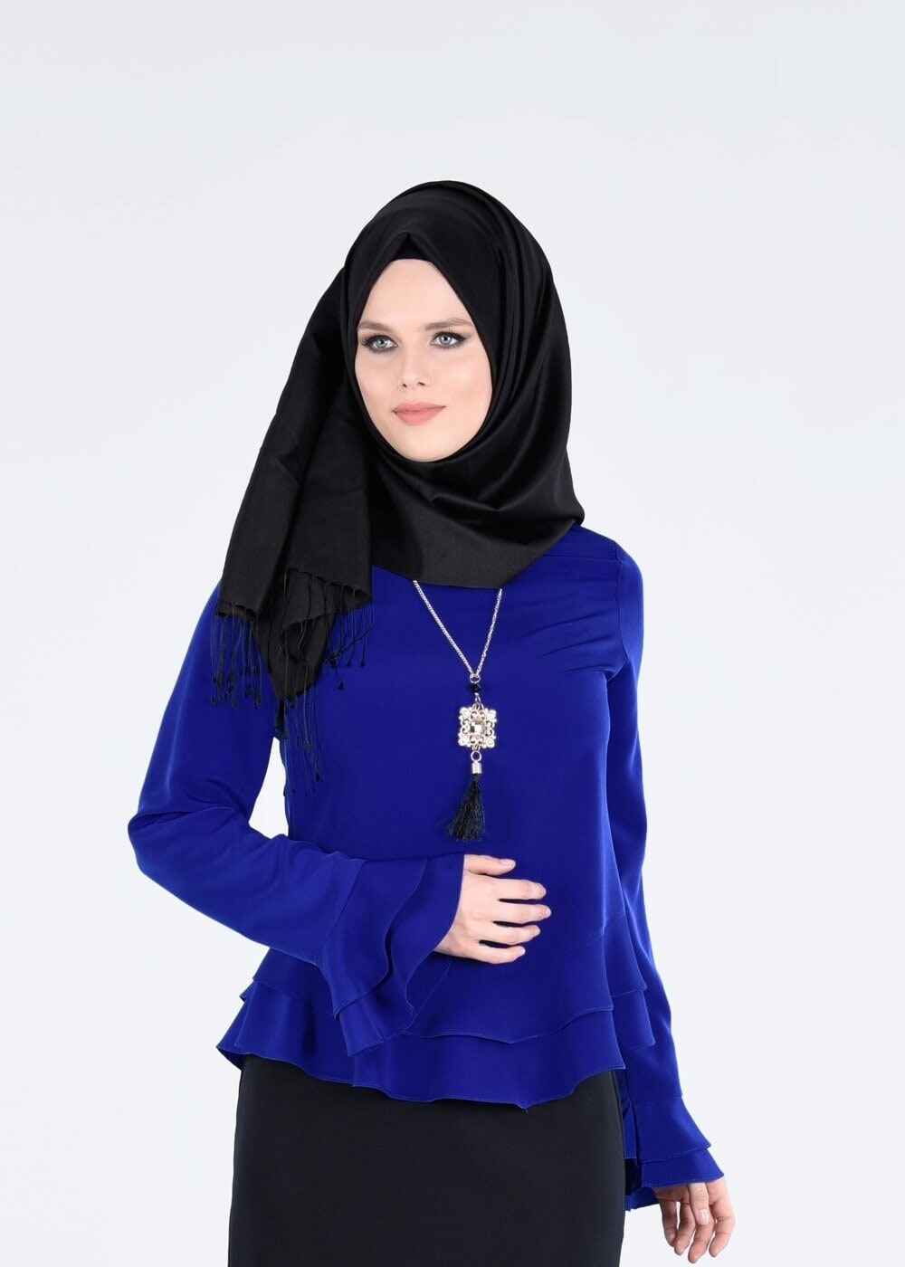 Vêtements hijab BLEU MARINE BLOUSE DÉTAILS VOLANTS 127