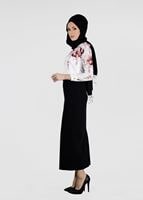 Tesettür giyim KREM ÇİÇEK DESENLİ BLUZ 2601 