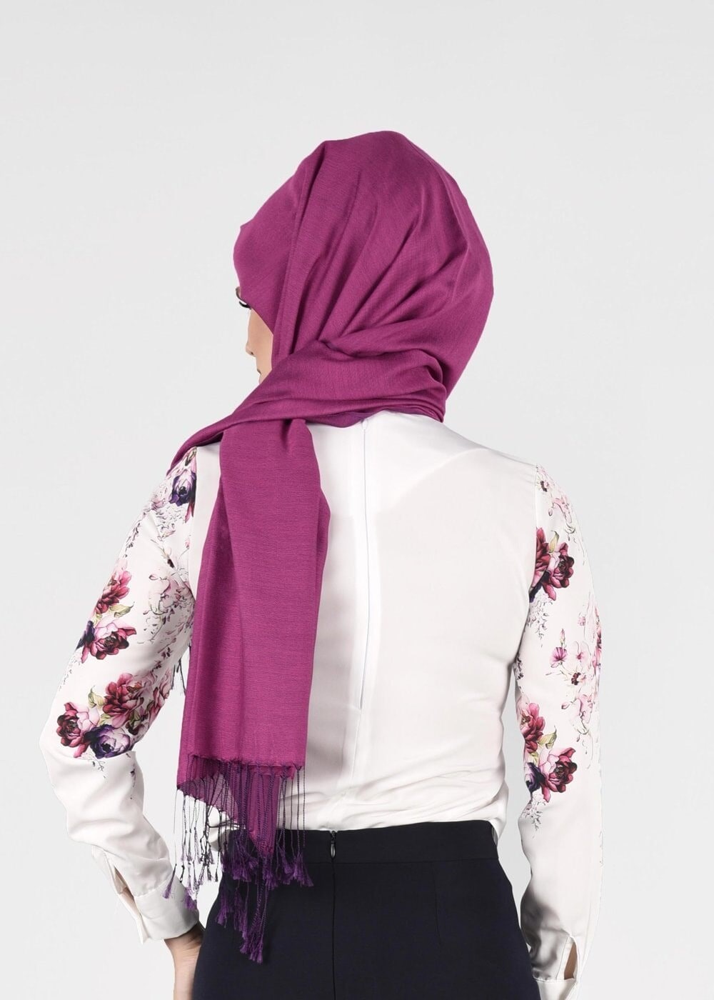 Tesettür giyim KREM ÇİÇEK DESENLİ BLUZ 2601 