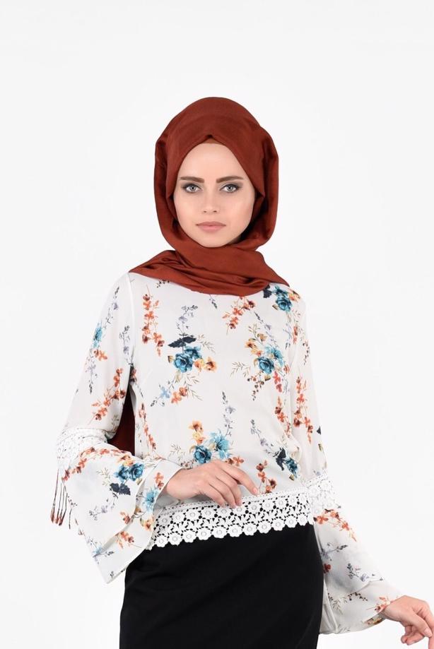 Vêtements hijab ÉCRU BLOUSE MOTIF FLEURI 3011 - TRENDTESETTÜR
