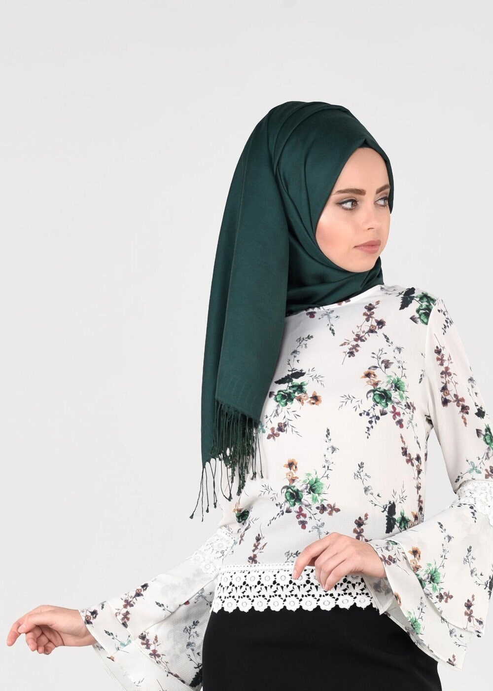 Vêtements hijab ÉCRU BLOUSE MOTIF FLEURI 3011