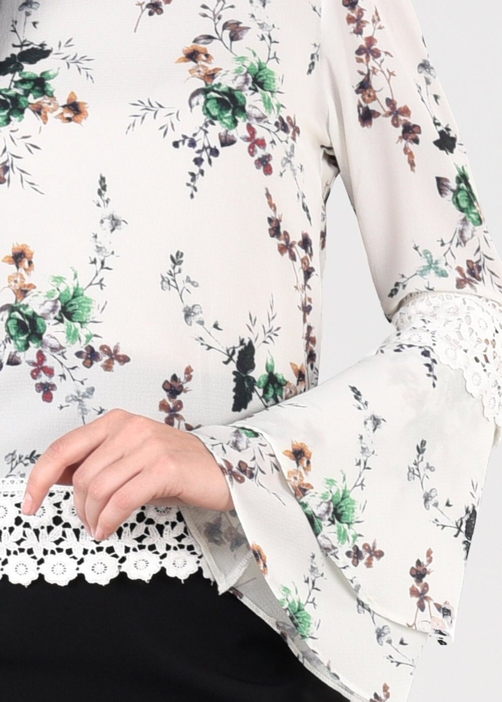 Vêtements hijab ÉCRU BLOUSE MOTIF FLEURI 3011