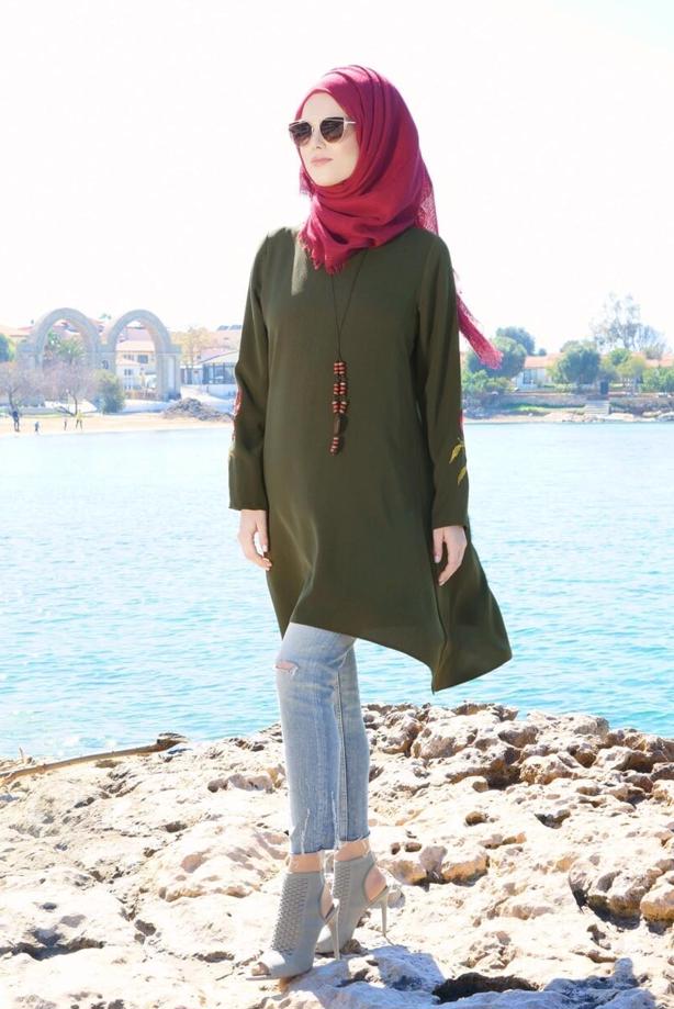 Tesettür giyim  T 3258 Mısra-Hakim Yaka, İşlemeli Tunik - TRENDTESETTÜR