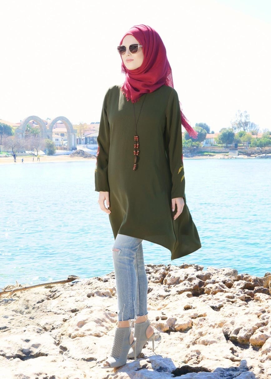 Vêtements hijab KAKI T 3258 Mısra-Hakim Yaka, İşlemeli Tunik