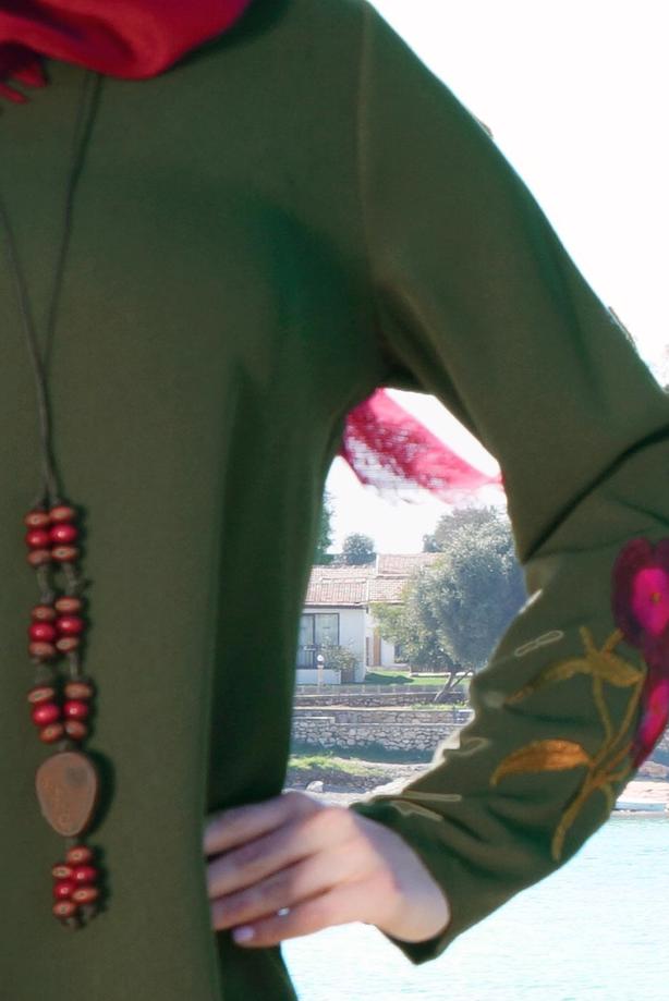 Tesettür giyim  T 3258 Mısra-Hakim Yaka, İşlemeli Tunik - TRENDTESETTÜR