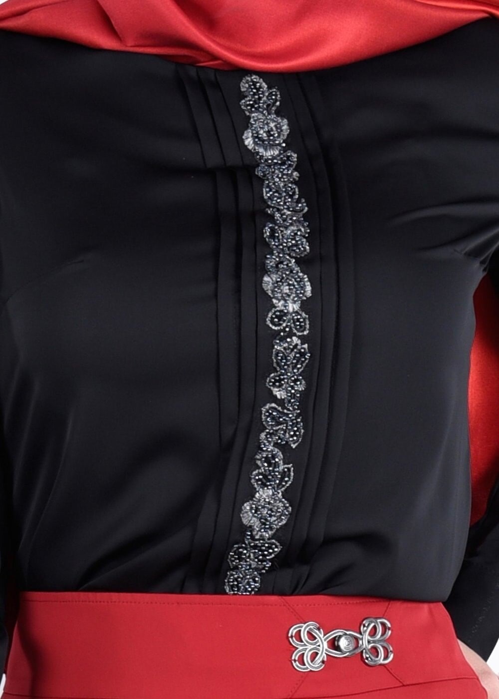 Tesettür giyim SİYAH NAKIŞLI BLUZ 4476 