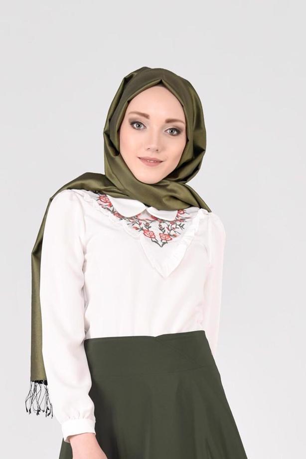 Vêtements hijab  EMBROIDERY DETAIL BLOUSE 4975  - TRENDTESETTÜR