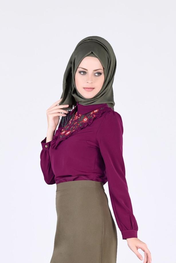 Vêtements hijab  EMBROIDERY DETAIL BLOUSE 4975  - TRENDTESETTÜR