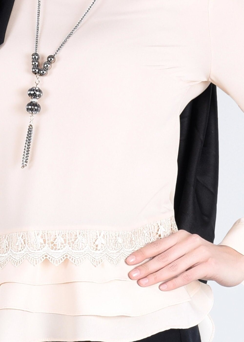 Tesettür giyim PEMBE GÜPÜR DETAYLI BLUZ 6381 