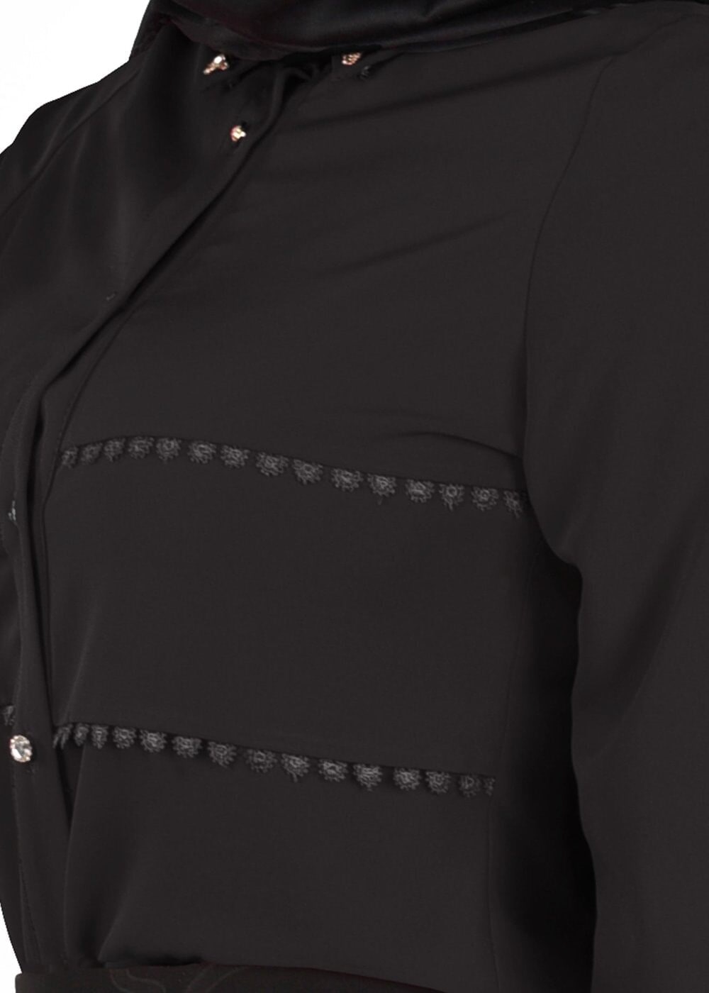 Tesettür giyim SİYAH GÜPÜR DETAYLI BLUZ 8381 