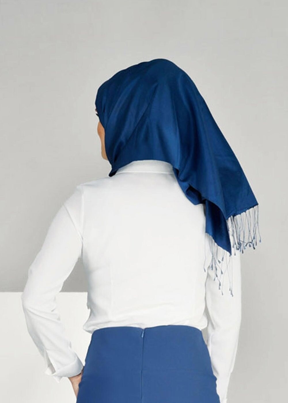 Tesettür giyim KREM GÜPÜR DETAYLI BLUZ 8381 