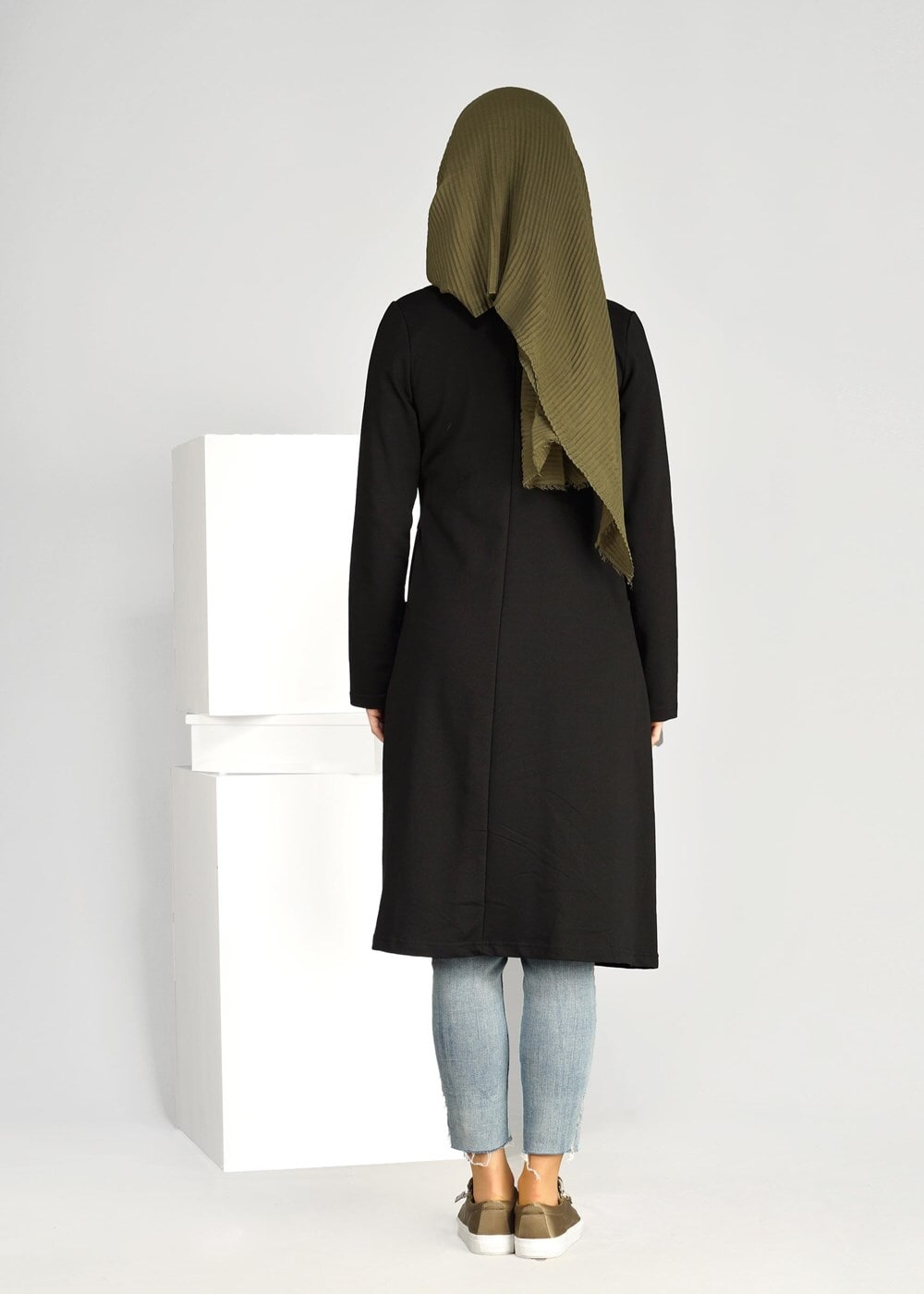 Tesettür giyim SİYAH T 5721 Cep Detaylı Spor Tesettür Ceket-Bwest