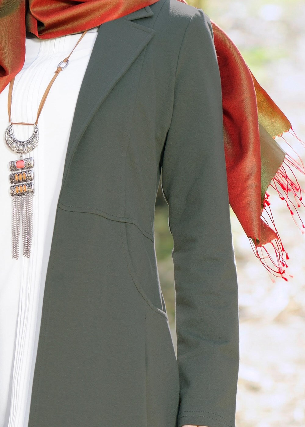 Tesettür giyim HAKİ T 5721 Cep Detaylı Spor Tesettür Ceket-Bwest