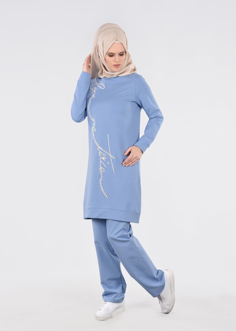 Tesettür giyim MAVİ T 6431 İnci Detaylı 2&prime;li Tesettür Spor Takım- Bwest