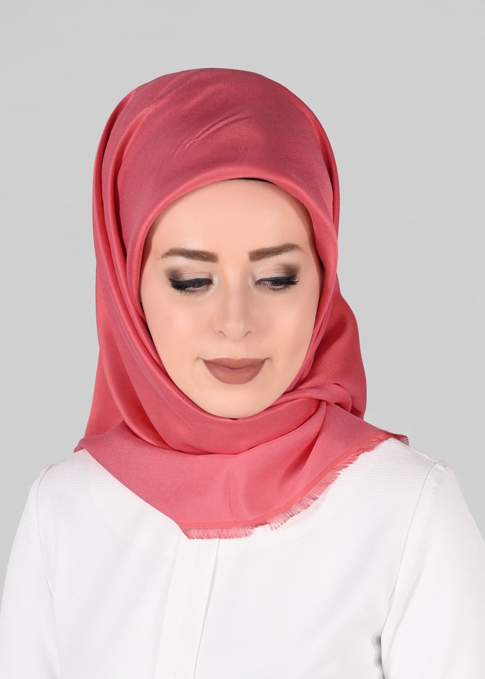 Vêtements hijab ROUGE T 74010 YASEMİN EŞARP-PİRAMİT
