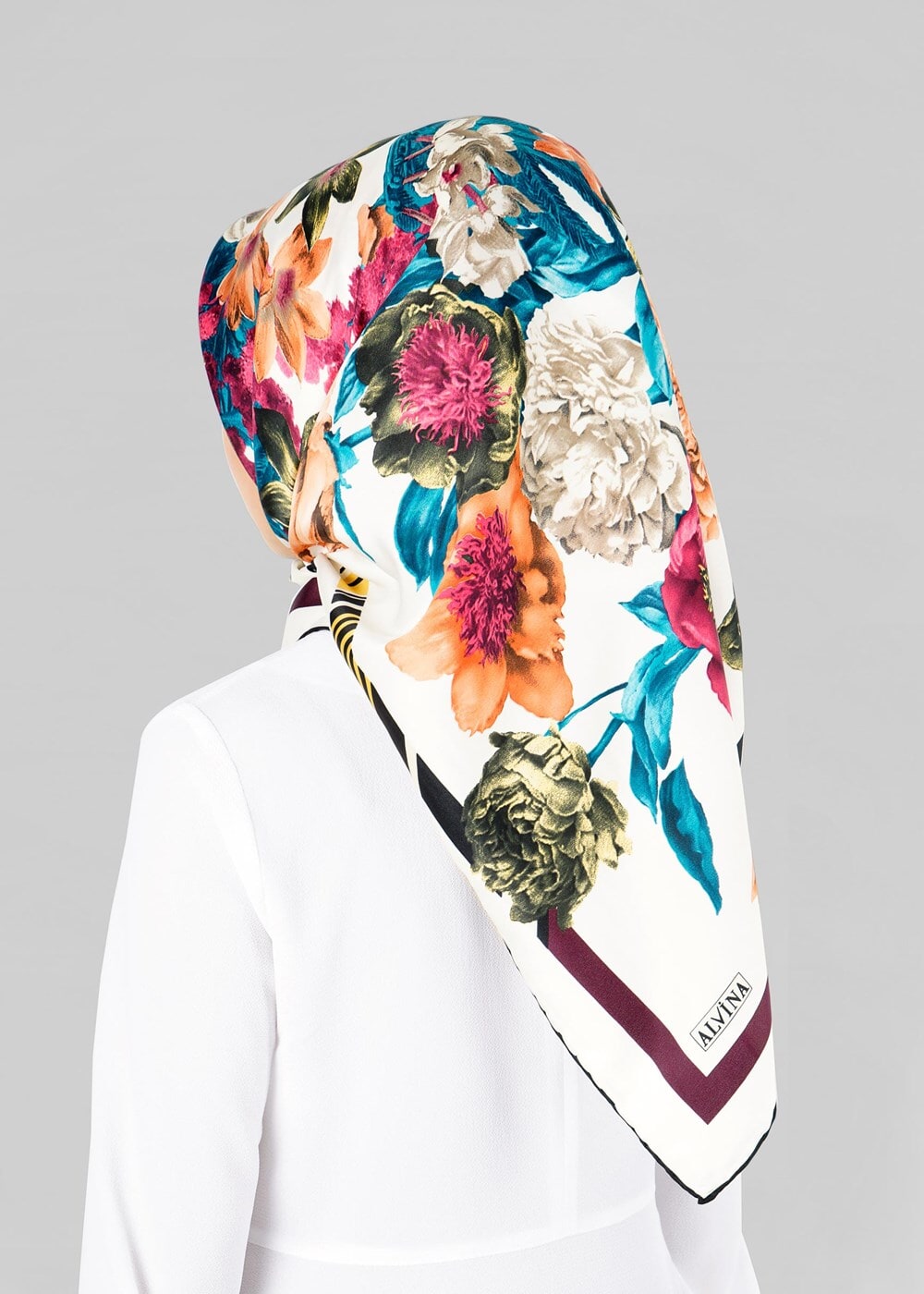 Tesettür giyim KREM T 12800-1 ALVİNA DESENLİ EŞARP